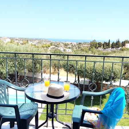 Nefeli Villas ヘルソニソス エクステリア 写真
