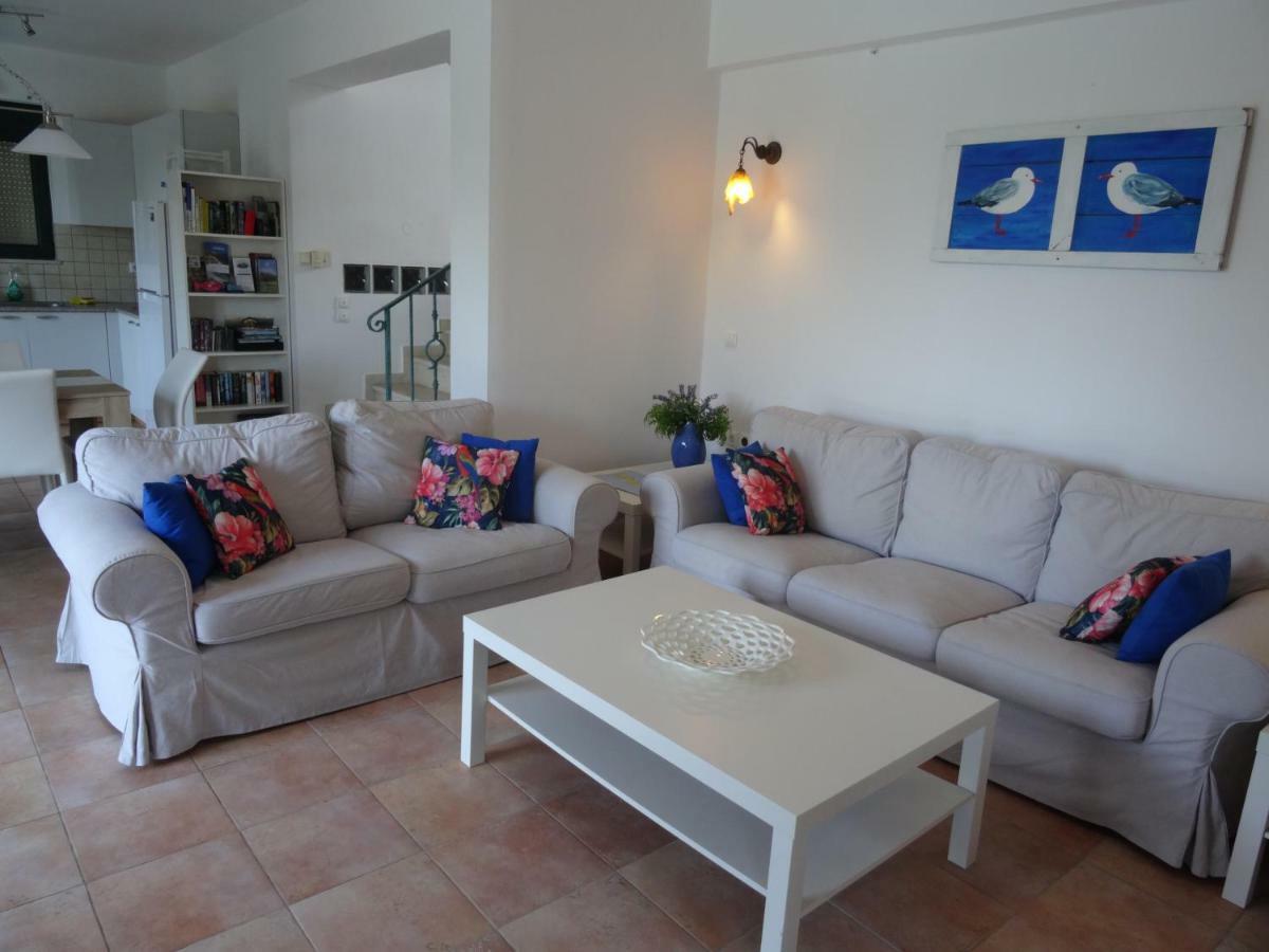 Nefeli Villas ヘルソニソス エクステリア 写真
