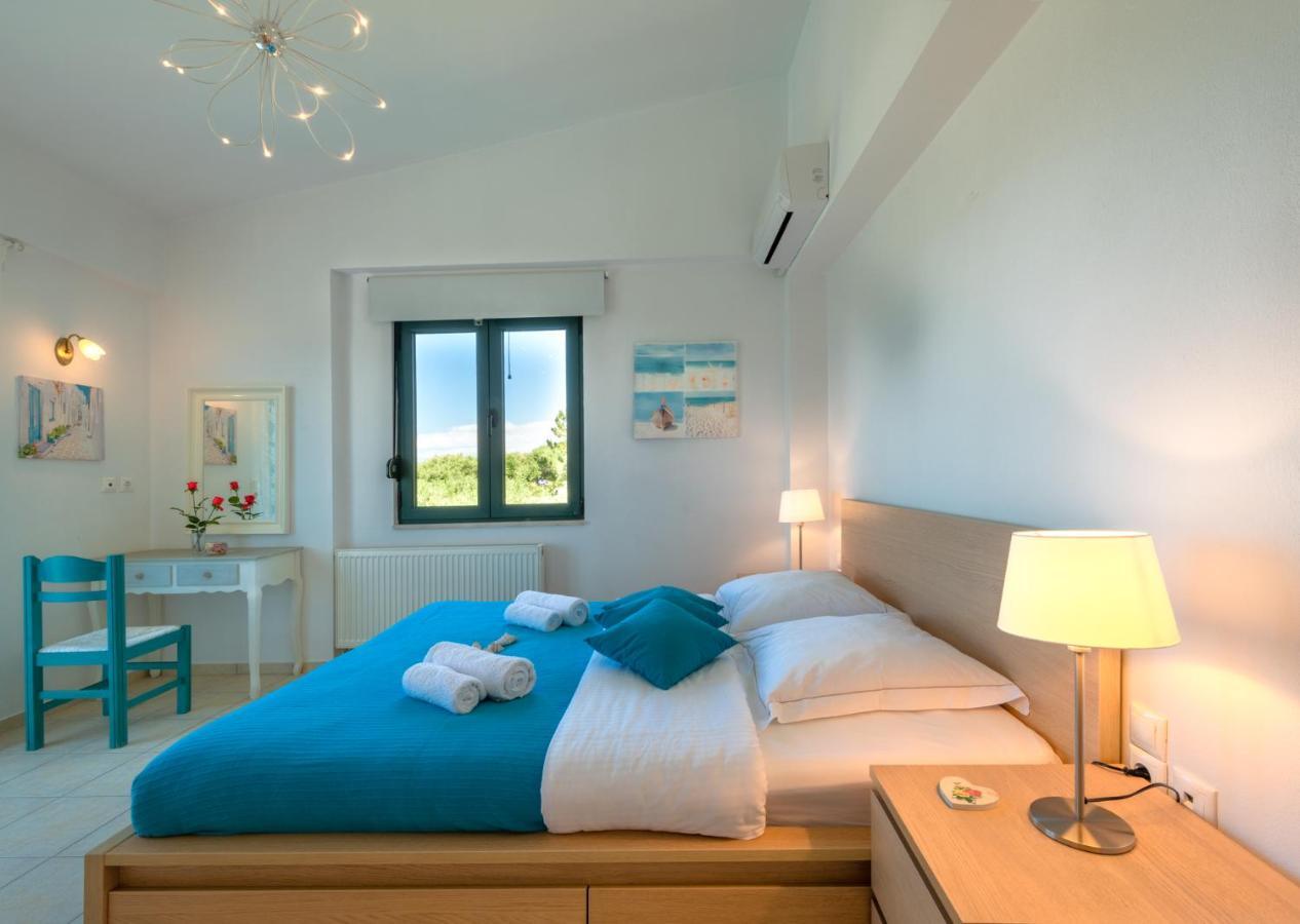 Nefeli Villas ヘルソニソス エクステリア 写真