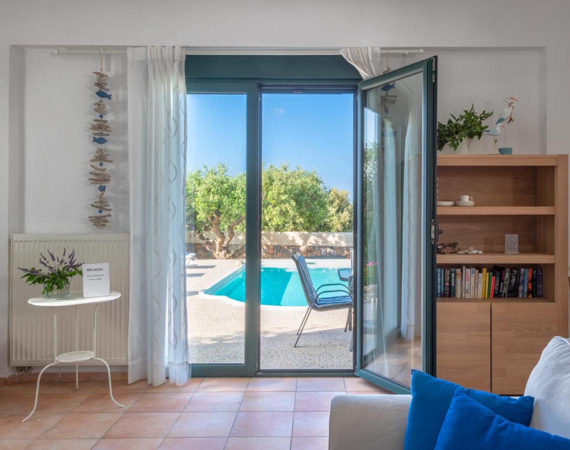 Nefeli Villas ヘルソニソス エクステリア 写真